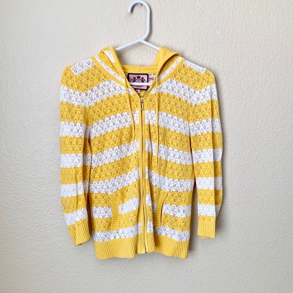Juicy Couture Tops - 🚫DELETING SOON🚫Juicy Couture knitted yellow/whit